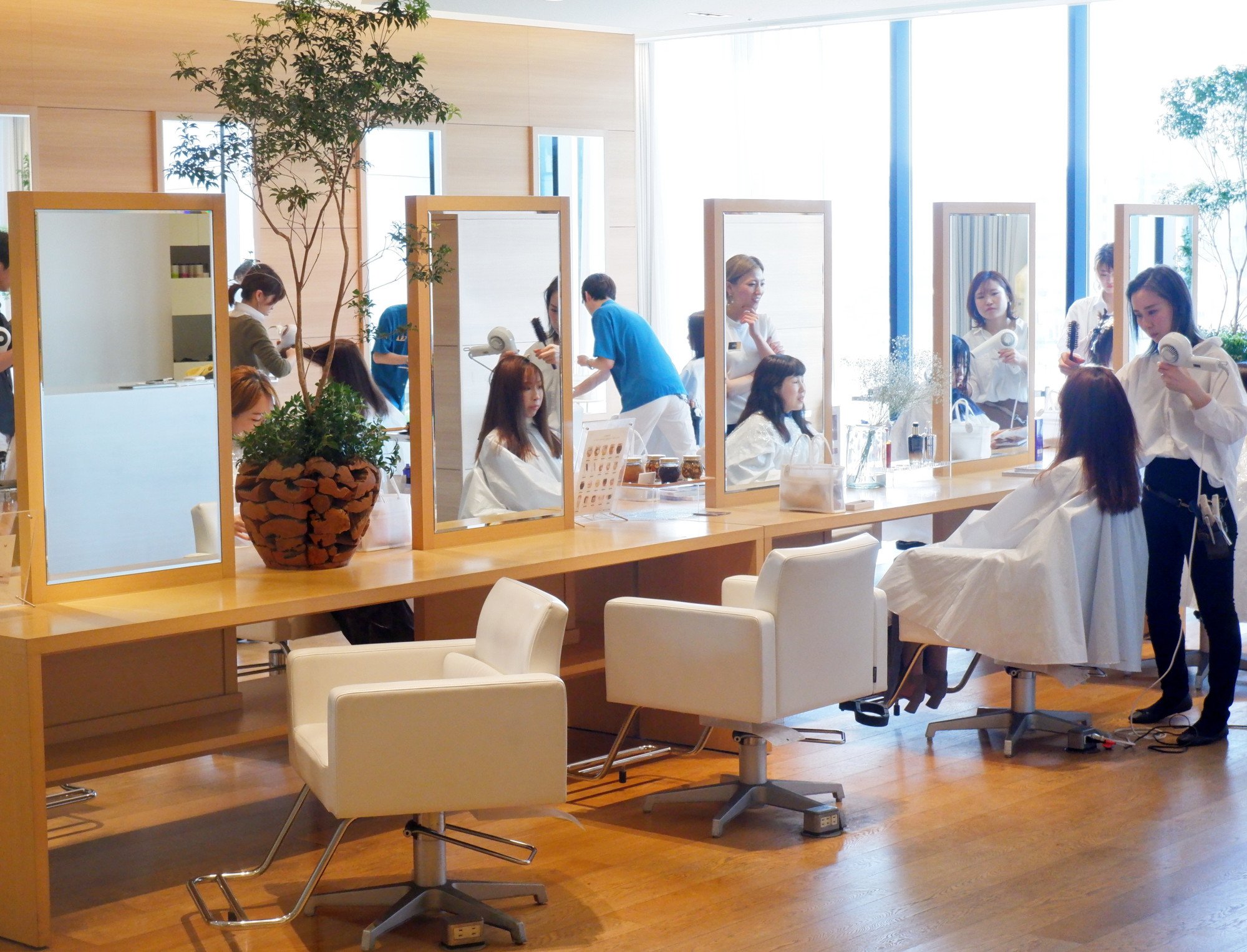 Mainland social media has been filled with tales of hairdressing horror ahead of the Lunar New Year. Photo: Shutterstock