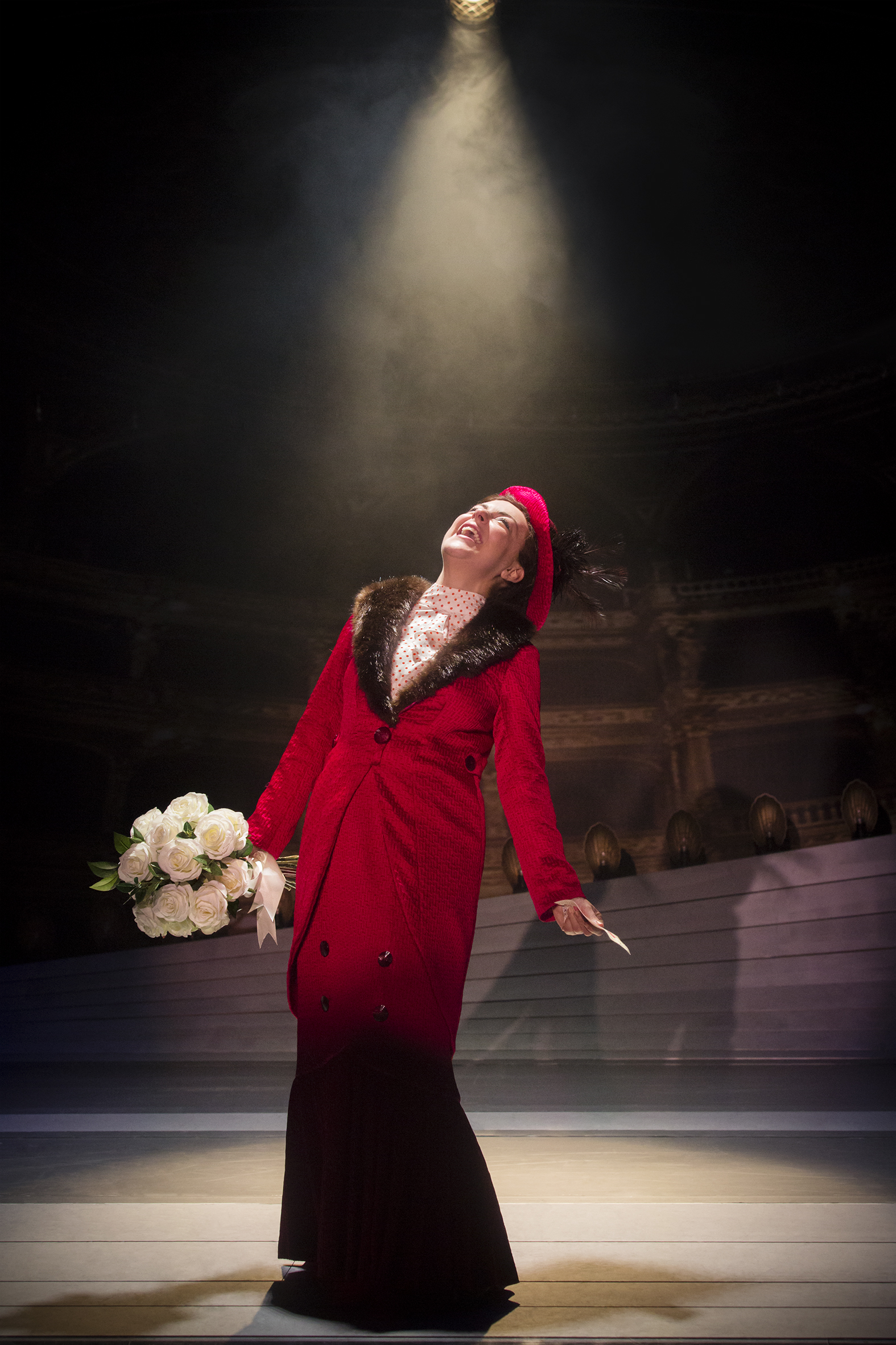 Sheridan en el escenario de Crazy Girl