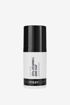 Suero iluminador con 15% de vitamina C y EGF de la serie Inkey