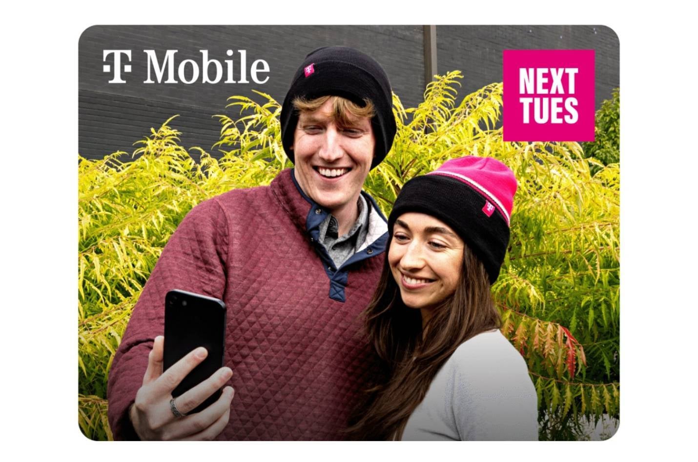 Los siguientes artículos de T-Mobile son gorros. | Crédito de la foto: The Mobile Report: escritores de T-Mobile gratis durante la temporada y el invierno
