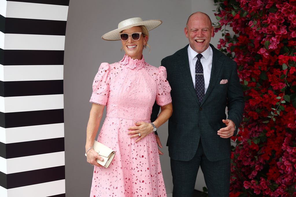 Una foto de Mike y Zara Tindall.