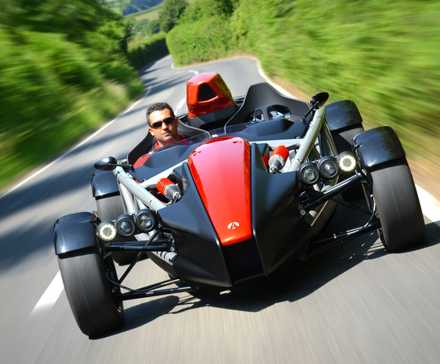 Controlador de vista frontal del Ariel Atom 4