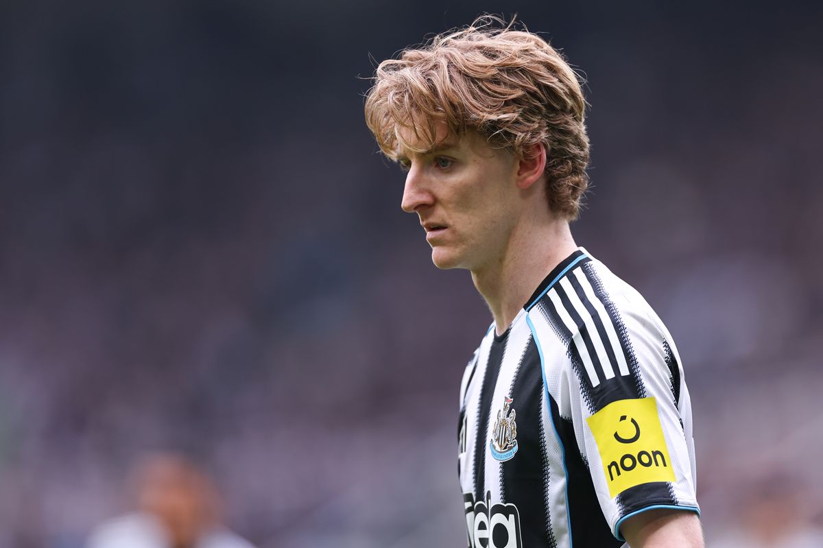 Anthony Gordon del Newcastle United