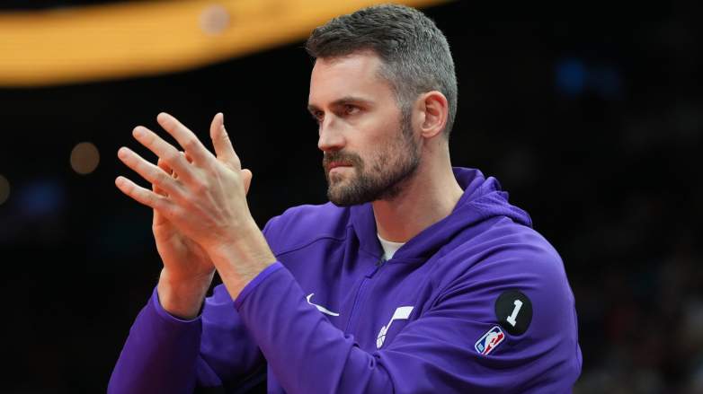 Kevin Love #42 del Utah Jazz podría ser un objetivo comercial para los Celtics.